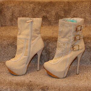 Shiekh Cream Gold Studded Platform Stiletto Ankle Boots Buckle Zip Size 8